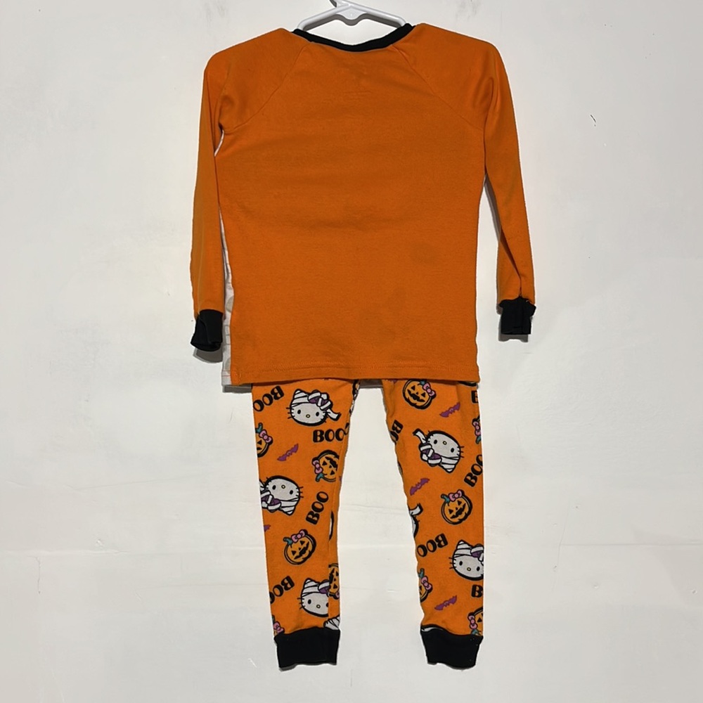 Hello Kitty By Sanrio Girl’s Halloween Pumpkin Hello Kitty Pajama Set Size 4 - Picture 6 of 7